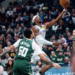 星空体育-雷霆大胜！亚历山大40+11创纪录，字母19+14，库兹马12中4安东尼爆发|雄鹿|投篮|卡梅隆·安东尼|吉安尼斯·安特托孔波|密尔沃基雄鹿队_新浪体育_新浪新闻